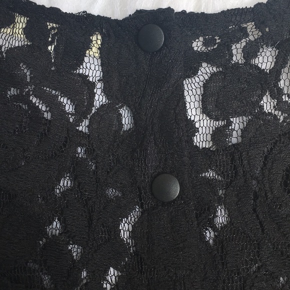 Sexy Black Lace Button-Back Top - Picture 3 of 5